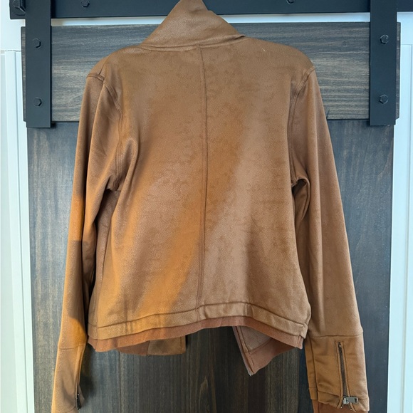 VICI- Suede Tan Women's Jacket - Picture 5 of 6